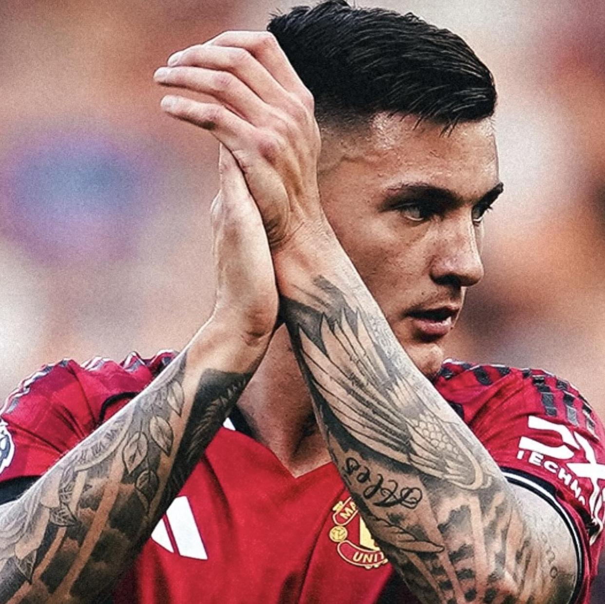 AYX-包含西亚卡姆连续七场比赛得分超过关键助攻，曼联挑战极限！的词条