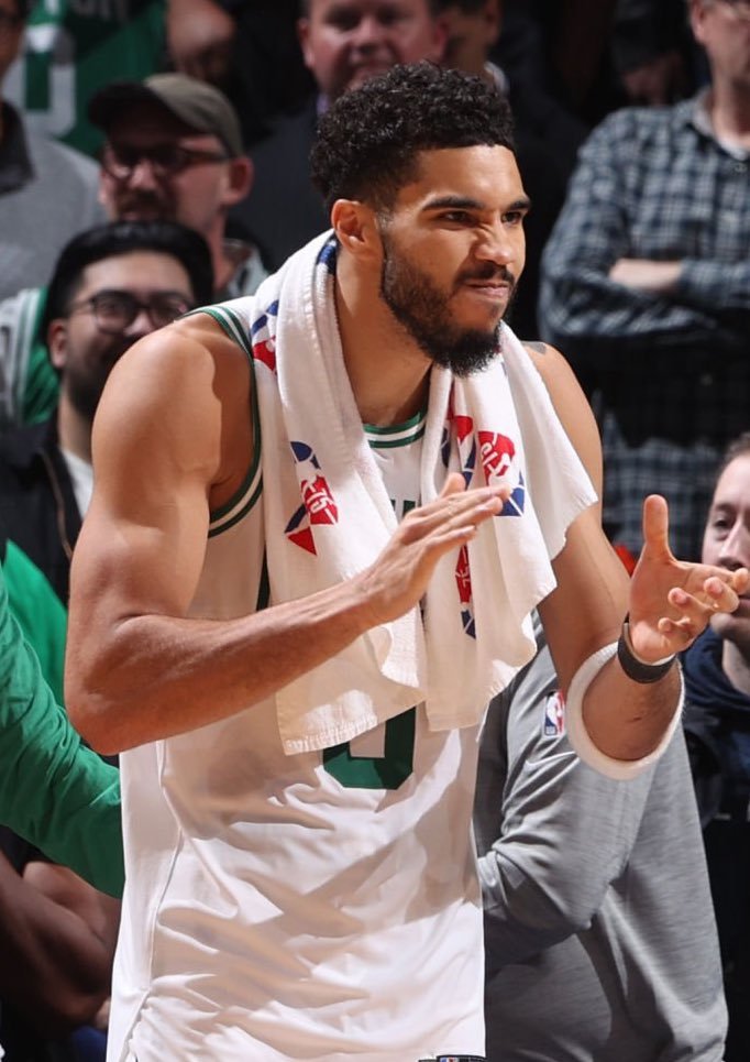 塔图姆在热火比赛中势不可挡,关键助攻引发热议!的简单介绍 塔图姆在热火比赛中势不可挡,关键助攻引发热议!的简单介绍